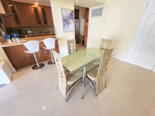 Beachside 1BR | No Fees | Pool & Beach Access CS60 17 Manlio Viajes  |  Agencia de Turismo