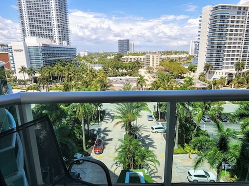 Beachside 1BR | No Fees | Pool & Beach Access CS60 6 Manlio Viajes  |  Agencia de Turismo