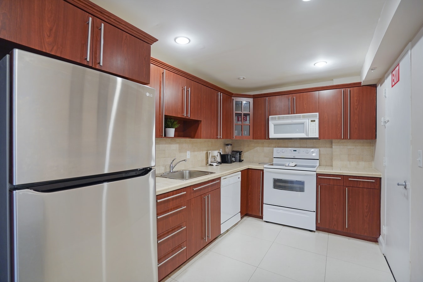 Charming Condo with Relaxing Vibes at Tides - CS57 22 Cielo Stays