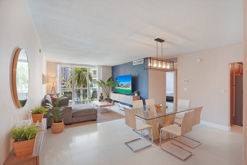Charming Condo with Relaxing Vibes at Tides - CS57 0 Manlio Viajes | Agencia de Turismo