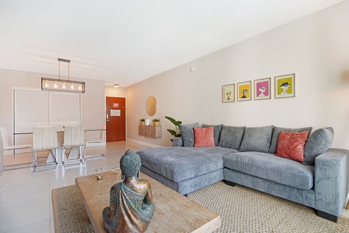 Beachside 1BR | No Fees | Steps to Sand - CS57 9 Tamesys Departamentos