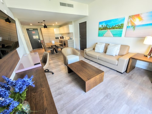 Condomínio de luxo na praia com varanda e piscina na cobertura - CS27 4 Cielo Stays