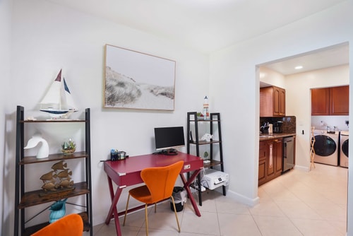 Retiro HWD no centro da cidade | quintal + perto da praia - CS61 12 Cielo Stays