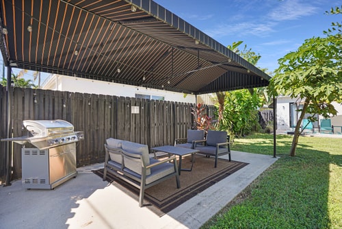 Retiro HWD no centro da cidade | quintal + perto da praia - CS61 34 Cielo Stays