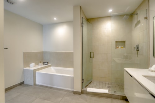 Luxury Ocean Breeze Condo W/ Balcony at CH-CS22 8 Tamesys Departamentos