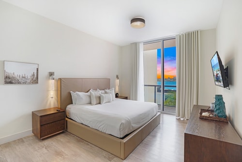 CH Luxury Water View And An Incredible Sunset-CS36 15 Tamesys Departamentos