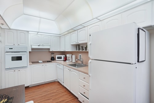 Partial Ocean View | No Fees | Beach Access-CS53 10 Tamesys Departamentos