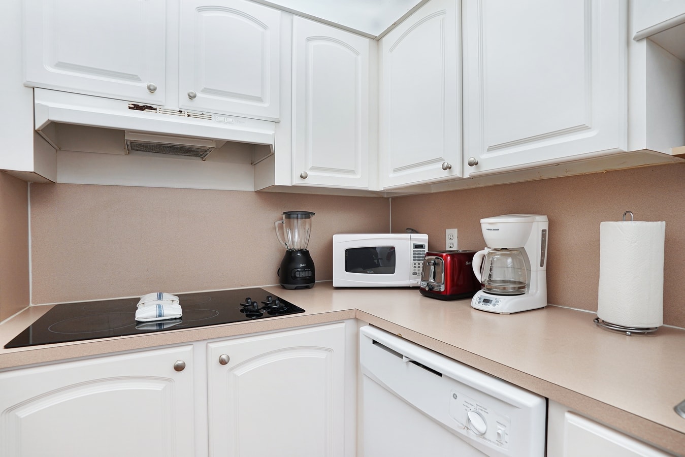Beautiful Tides Condo Partial Ocean View-CS53 14 Cielo Stays
