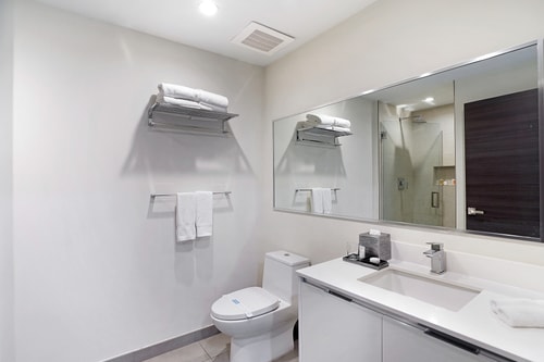 Relaxing Sunsets Over The Water at Costa-CS12 34 Tamesys Departamentos