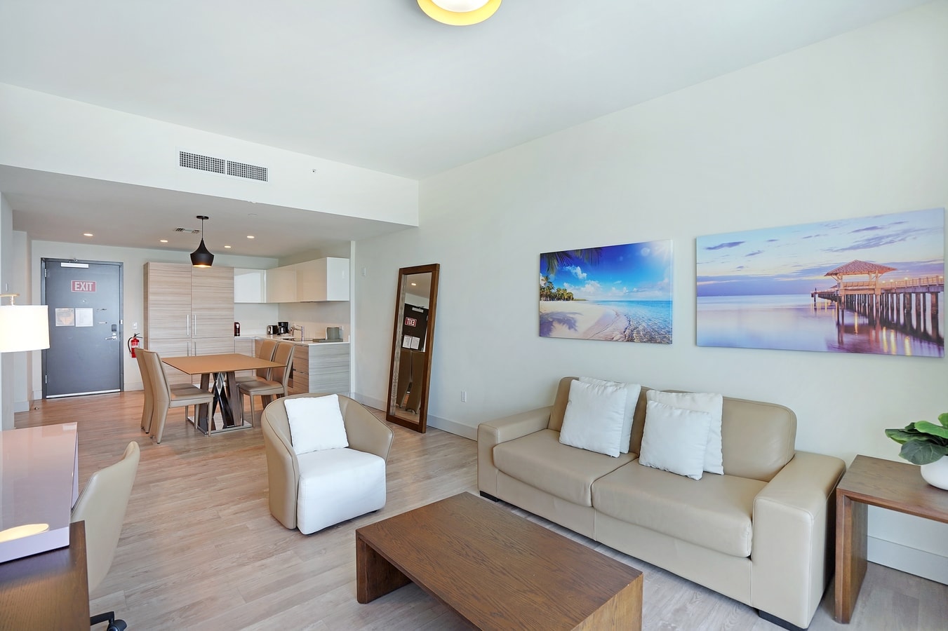 Relaxing 2BR Sunsets Over The Water-CS12 8 Cielo Stays