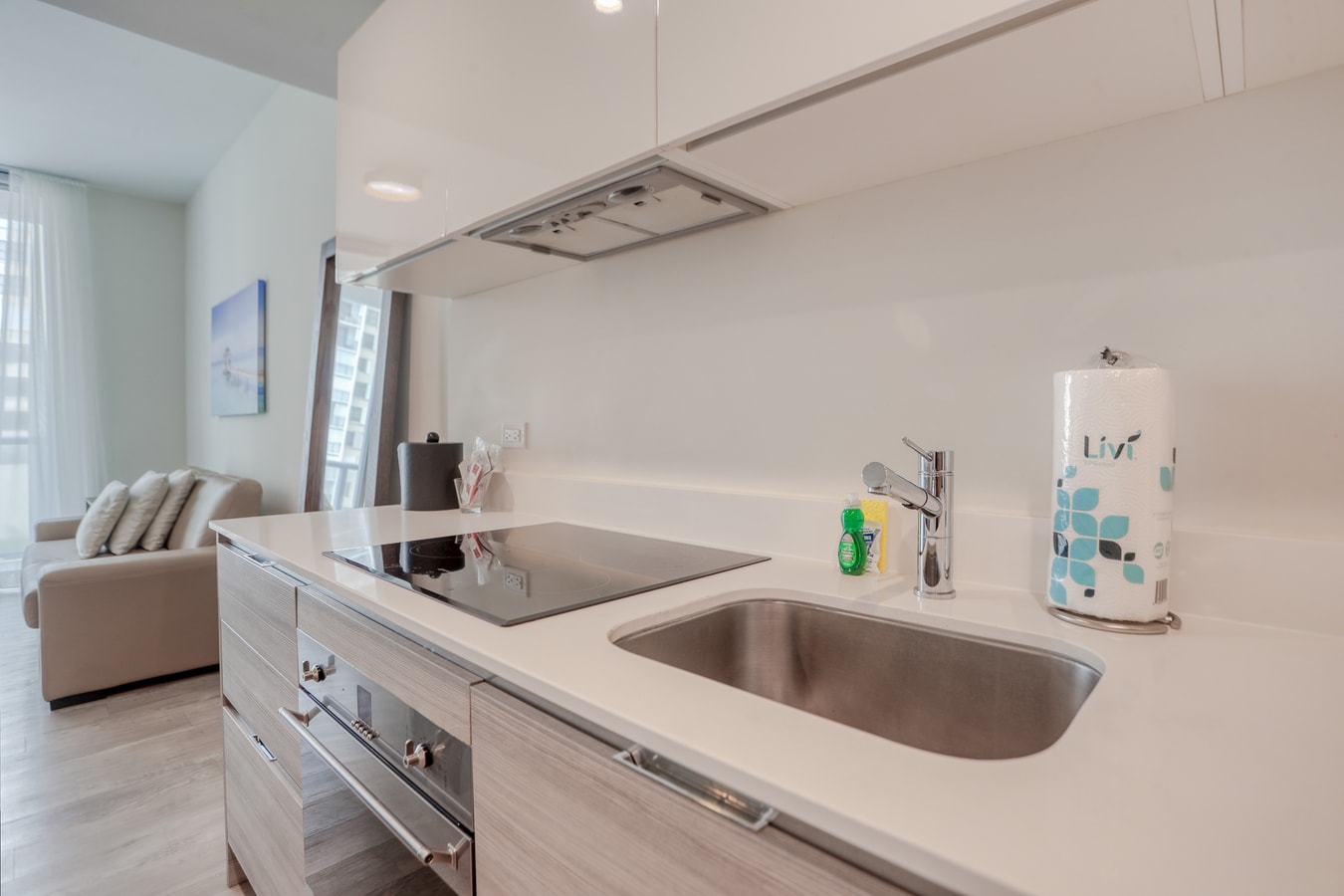 Elegante condominio con vista parcial al mar Retreat-CS16 11 Cielo Stays