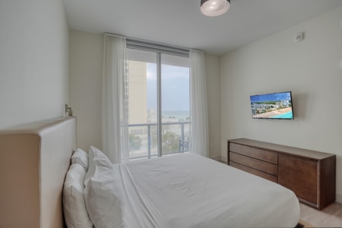 Stylish Condo w/ Partial Ocean View Retreat-CS16 2 Manlio Viajes  |  Agencia de Turismo