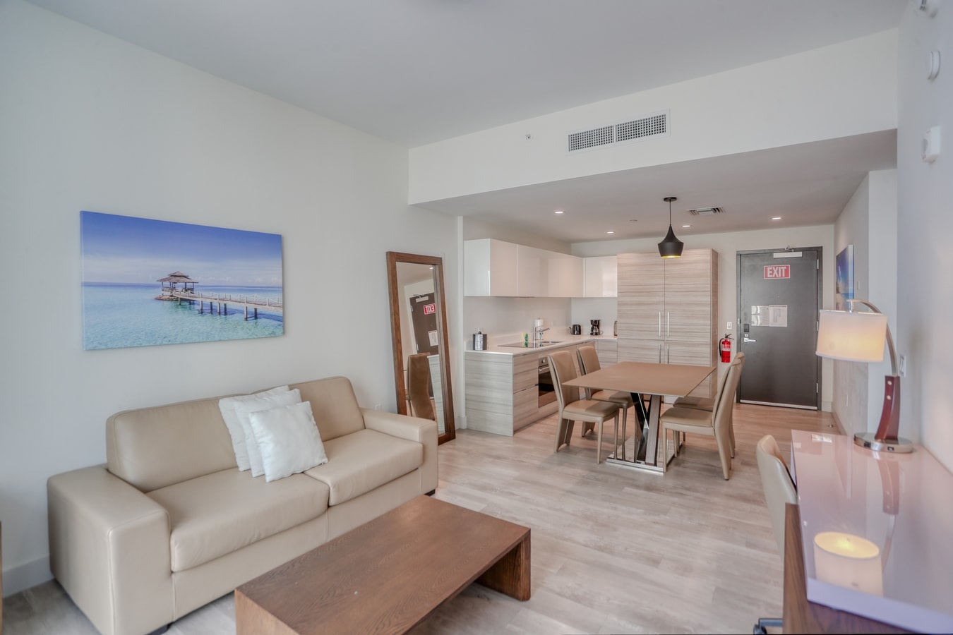 Stylish Condo w/ Partial Ocean View Retreat-CS16 5 Cielo Stays