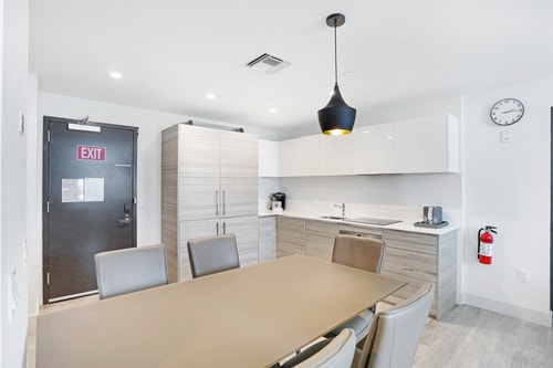 CH Luxury Spacious Beach Condo | Ocean Breeze-CS40 8 Tamesys Departamentos