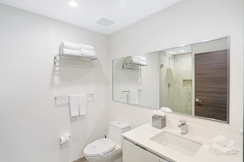 CH Luxury Spacious Beach Condo | Ocean Breeze-CS40 19 Manlio Viajes  |  Agencia de Turismo