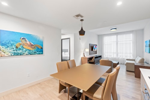 Luxury Beachside Condo with Bathtub - CS23 10 Manlio Viajes | Agencia de Turismo