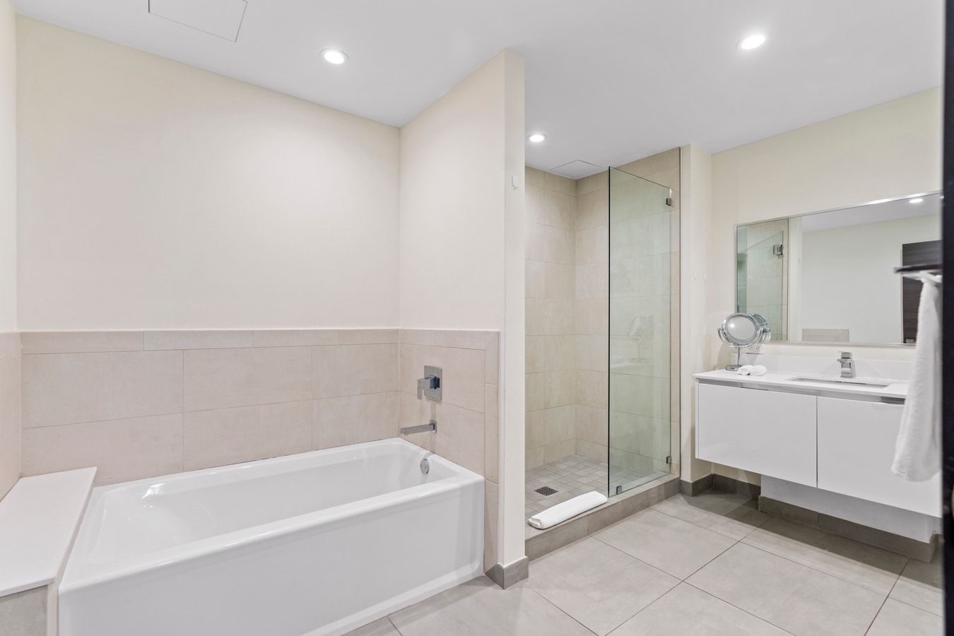 Luxe strandappartement met bad - CS23 19 Cielo Stays