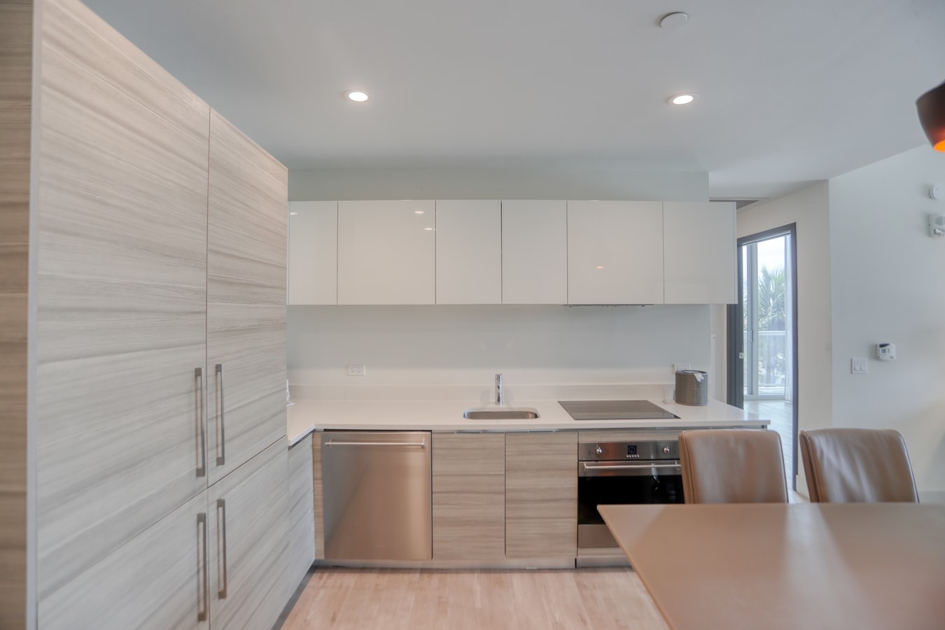 Luxury Corner unit with Wraparound Ocean Balcony Style-CS6 6 Cielo Stays