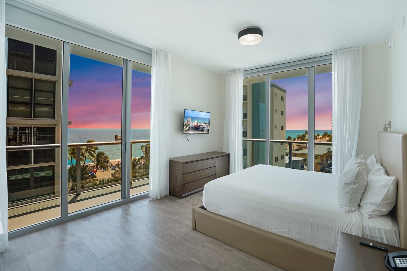Watch the Sunrise At Your Wraparound Balcony-CS17 Cielo Stays