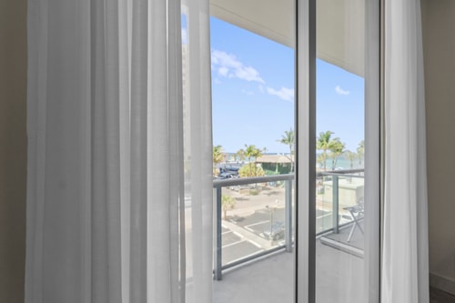 Accessible 1BR Condo w/ Partial Ocean View, CH-CS5 8 Tamesys Departamentos