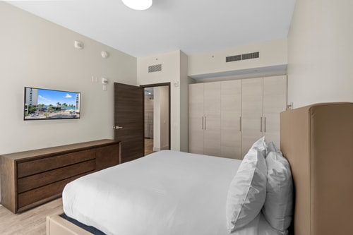 Accessible 1BR Condo w/ Partial Ocean View, CH-CS5 2 Tamesys Departamentos