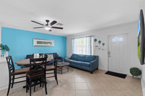 Stylish Retreat Near the Beach and Las Olas 10 Tamesys Departamentos