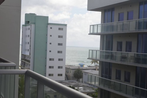 Luxury Ocean Breeze Condo W/ Balcony at CH-CS22 14 Manlio Viajes | Agencia de Turismo