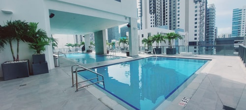 Brickell Moderne Eigentumswohnung | Kostenloses Parken + Pool - CS65 3 Cielo Stays