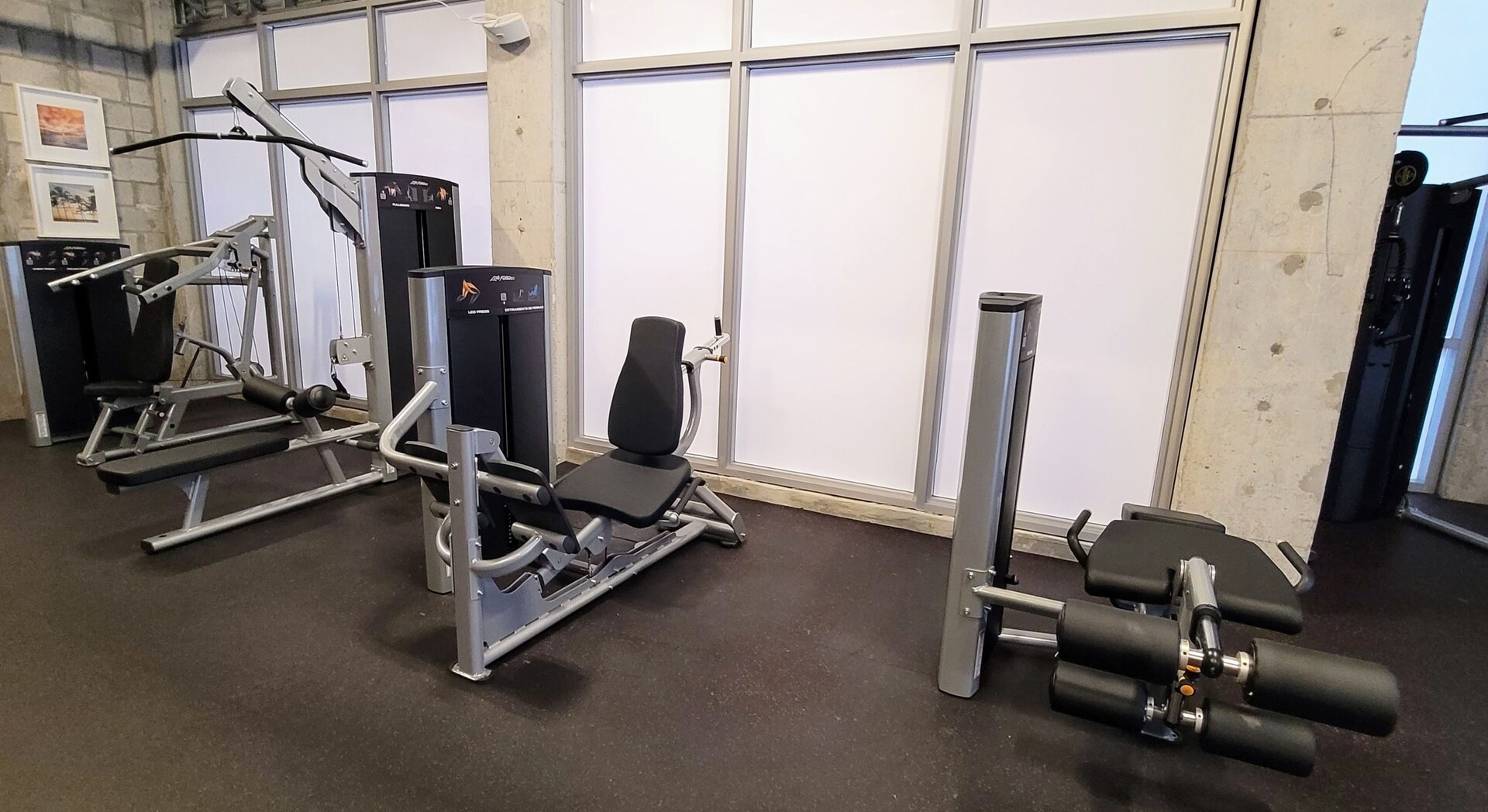 CH- Brand New Luxury Condo-59105 32 Cielo Stays