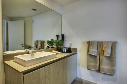 Luxury Beach Condo with Rooftop Pool 30 Cielo Stays