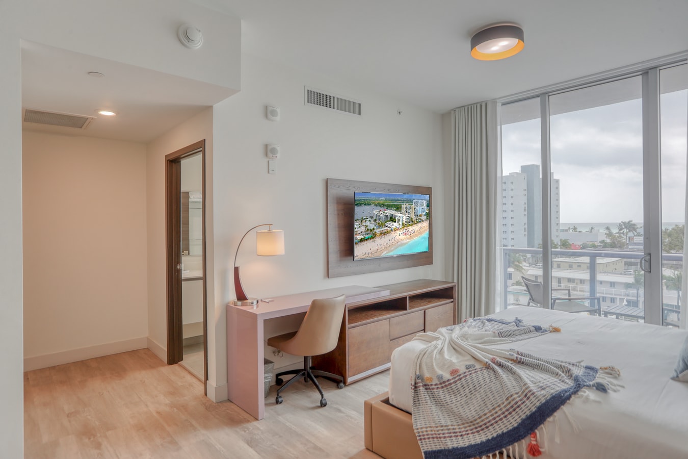 Condomínio de luxo / Acorde vendo o mar-CS43 11 Cielo Stays