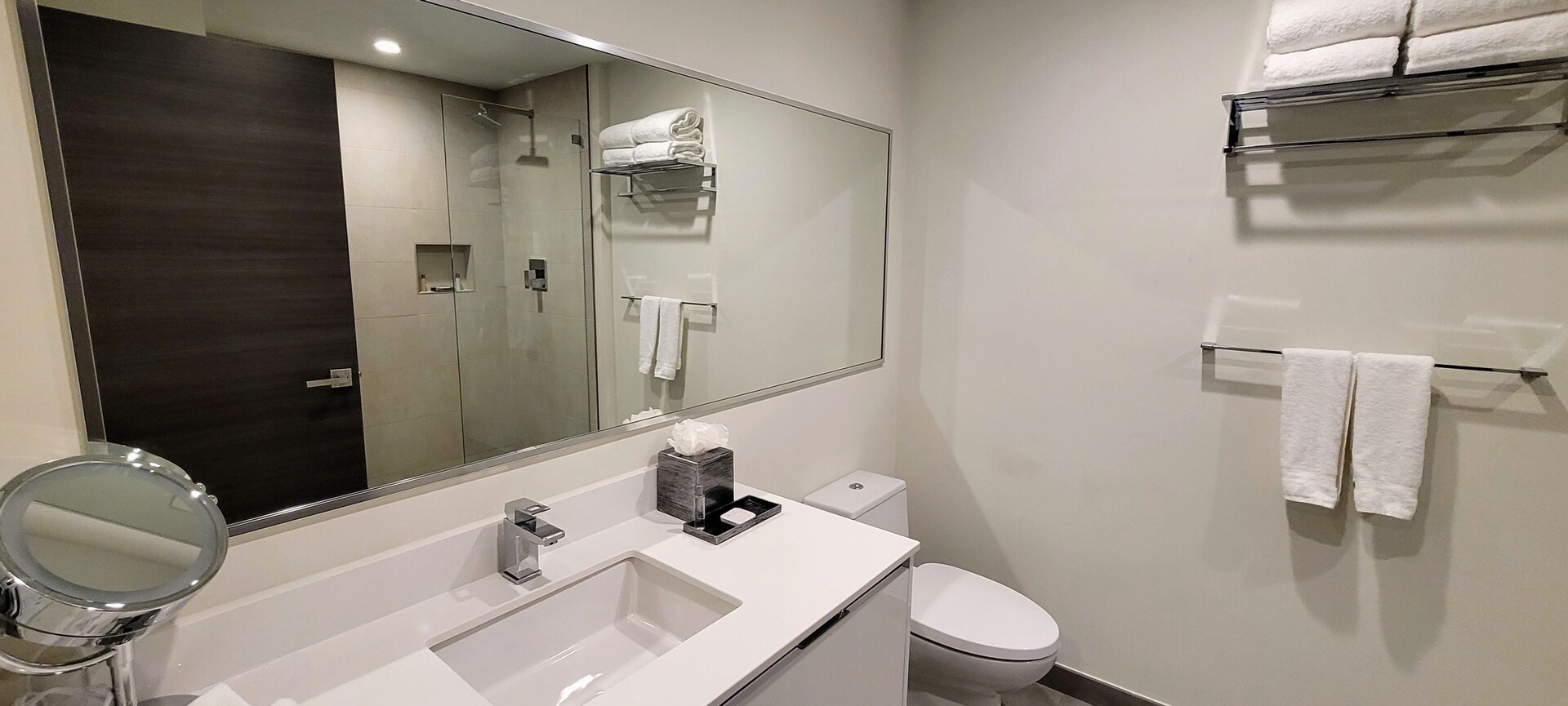 Luxury Beachside Studio w/ Rooftop Pool - CS31 7 Cielo Stays