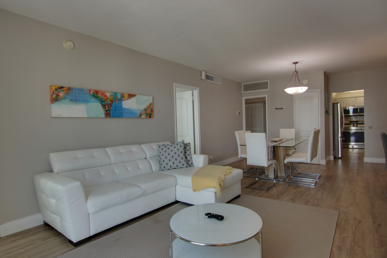 Lujo frente al mar | Condominio de 2 dormitorios | Sin cargos por servicios turísticos 5 Cielo Stays