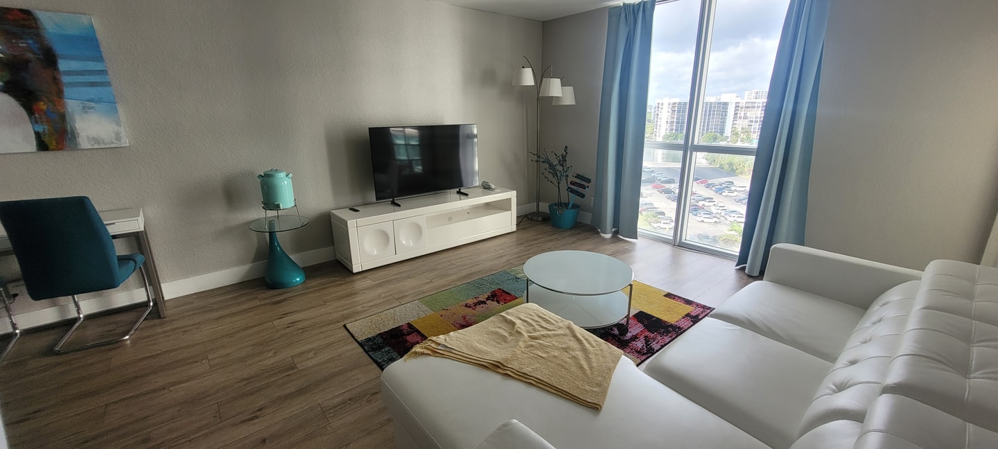 Oceanfront Luxury | 2BR Condo| No Resort Fees 17 Cielo Stays