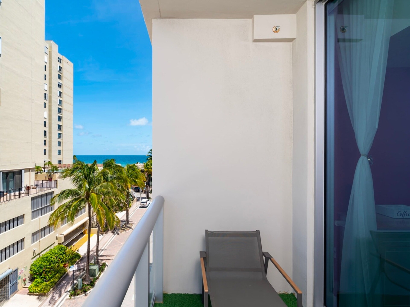 Exclusive Condo W/ Tranquil Beach Retreat - CS14 25 Cielo Stays