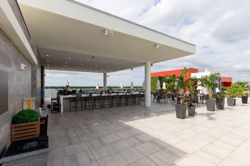 Watch the Sunrise At Your Wraparound Balcony-CS17 66 Manlio Viajes | Agencia de Turismo