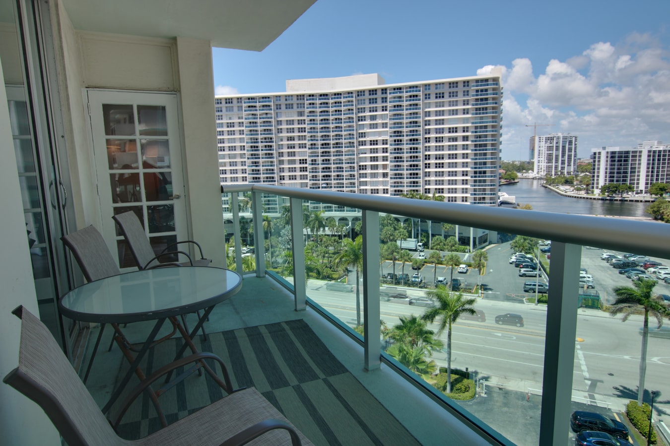 Lujo frente al mar | Condominio de 2 dormitorios | Sin cargos por servicios turísticos 17 Cielo Stays