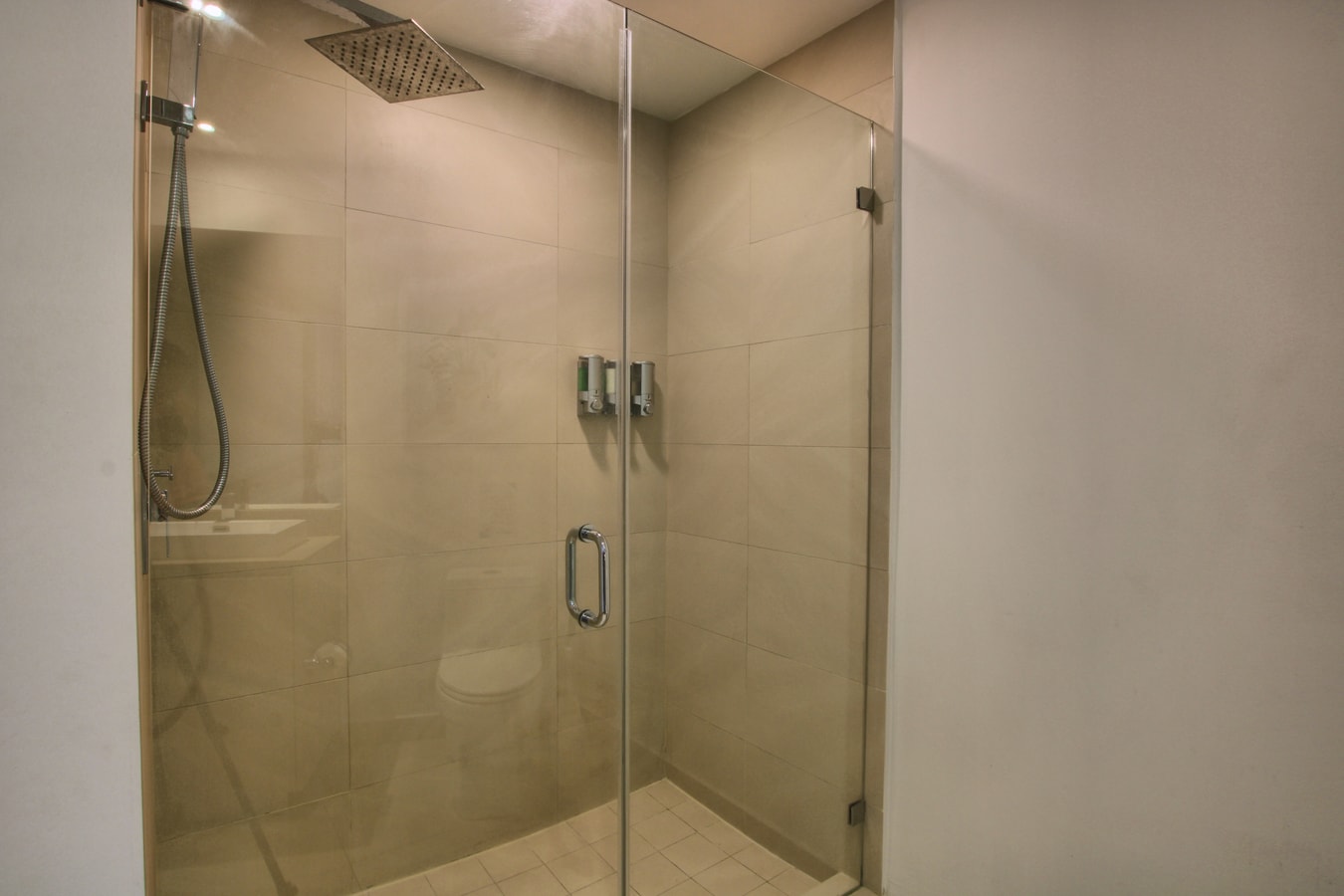Luxury Beach Condo with Rooftop Pool 32 Cielo Stays