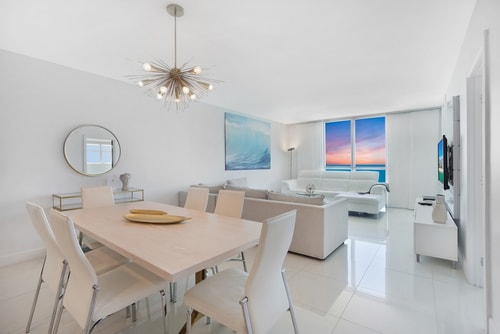 Luxurious 2 bedroom/ Full Ocean View Tides-CS56 4 Manlio Viajes | Agencia de Turismo