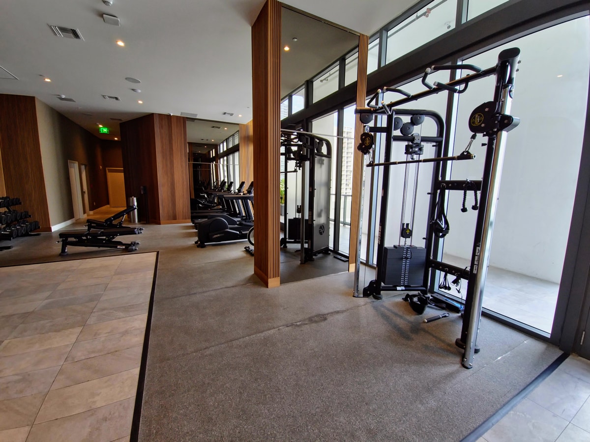 Brickell Modern Condo | Kostenloses Parken + Pool - CS65 27 Cielo Stays