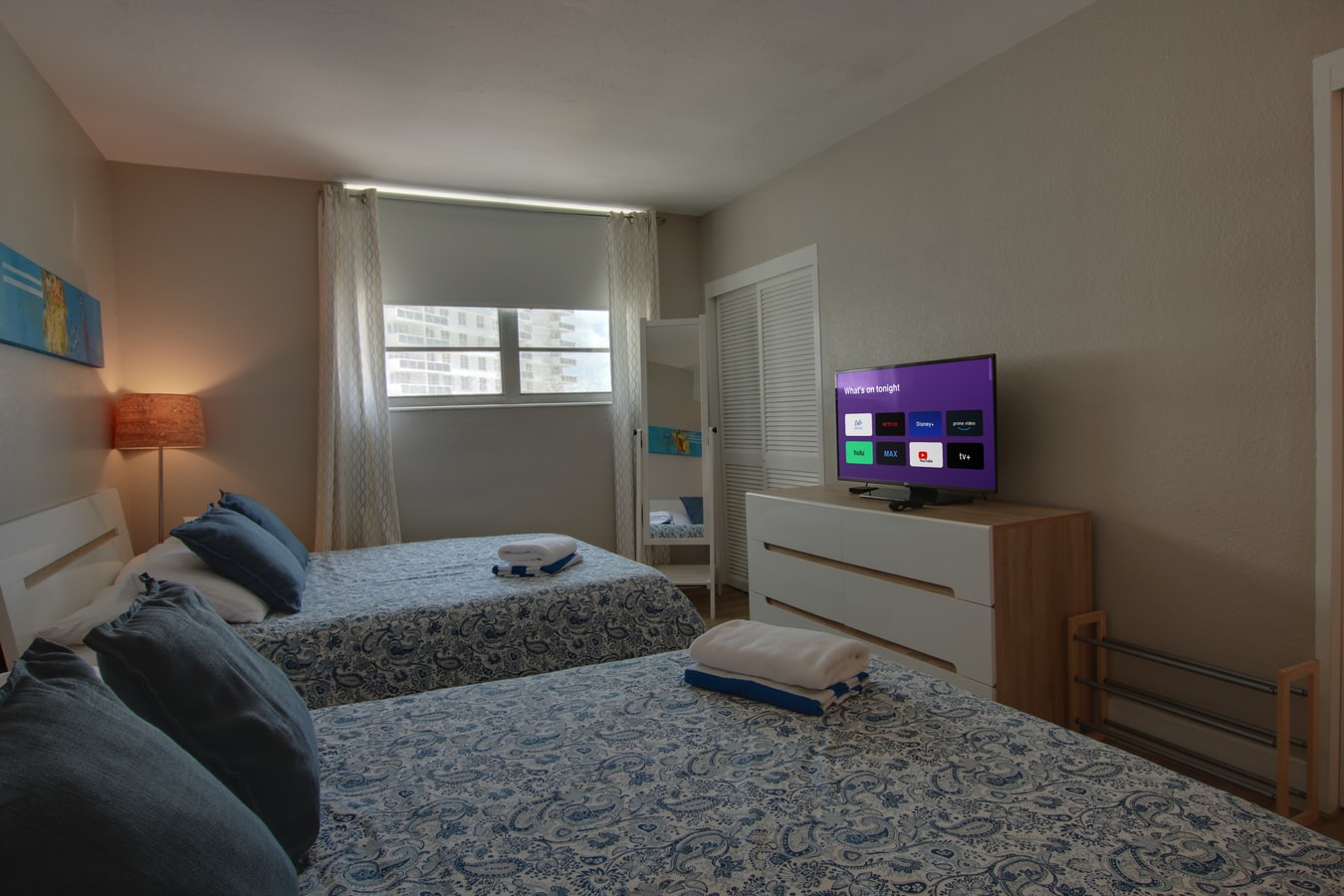 Lujo frente al mar | Condominio de 2 dormitorios | Sin cargos por servicios turísticos 10 Cielo Stays