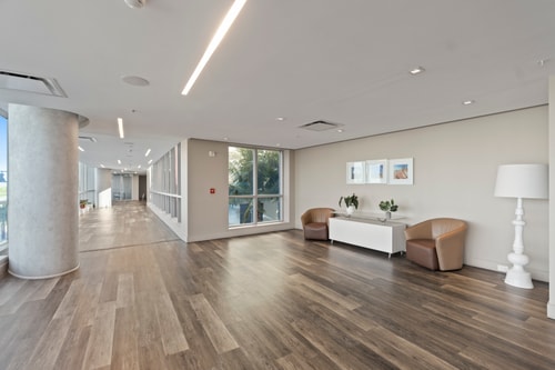 Luxury Condo | Serene Balcony View 35 Tamesys Departamentos