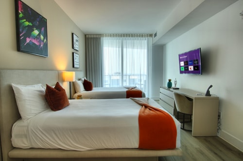 Luxury Beach Condo with Rooftop Pool 36 Cielo Stays