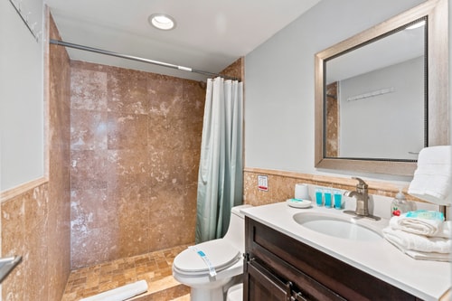 Oceanfront Luxury | 2BR Condo| No Resort Fees 50 Cielo Stays