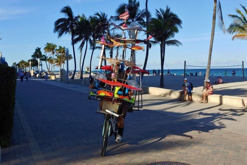 Luxury Ocean Breeze Condo W/ Balcony at CH-CS22 62 Manlio Viajes | Agencia de Turismo