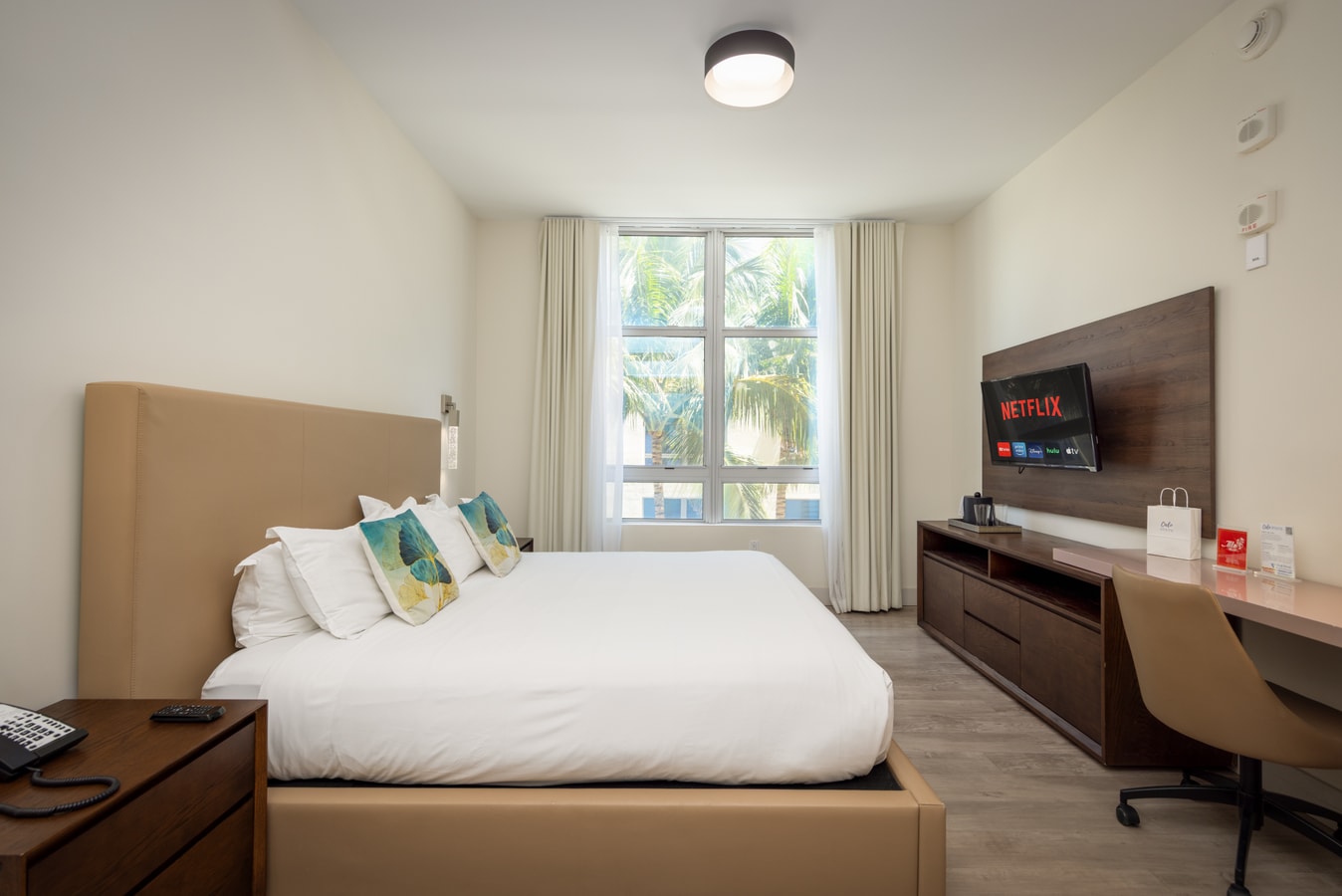 Modern Studio at Costa Hollywood Beach Resort-CS41 5 Cielo Stays