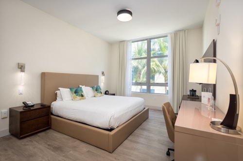 Modern Studio at Costa Hollywood Beach Resort-CS41 1 Cielo Stays