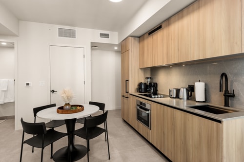 New Downtown Condo with Rooftop Pool 5 Cielo Stays