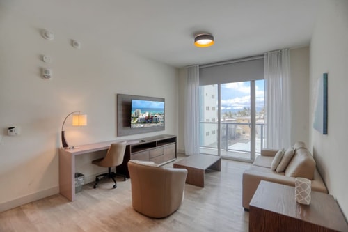 Watch the Sunrise At Your Wraparound Balcony-CS17 33 Manlio Viajes | Agencia de Turismo