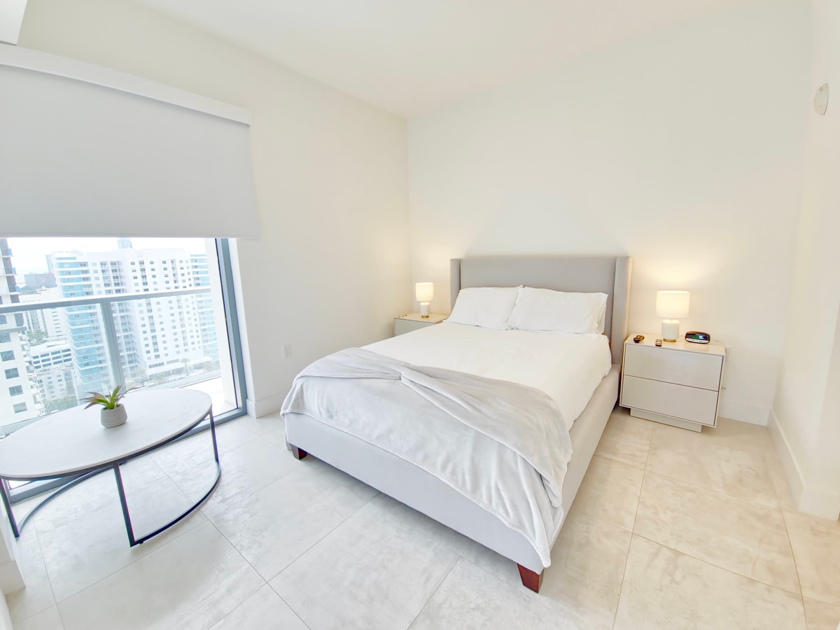 Brickell Modern Condo | Kostenloses Parken + Pool - CS65 7 Cielo Stays